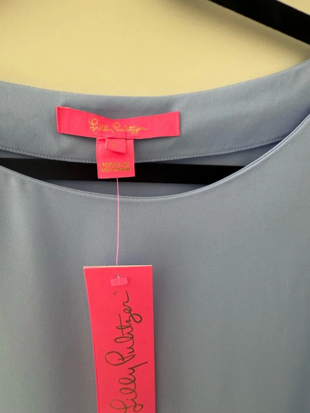 LILLY PULITZER LIVINGSTON BLOUSE PERIWINKLE NWT L - Picture 2 of 2